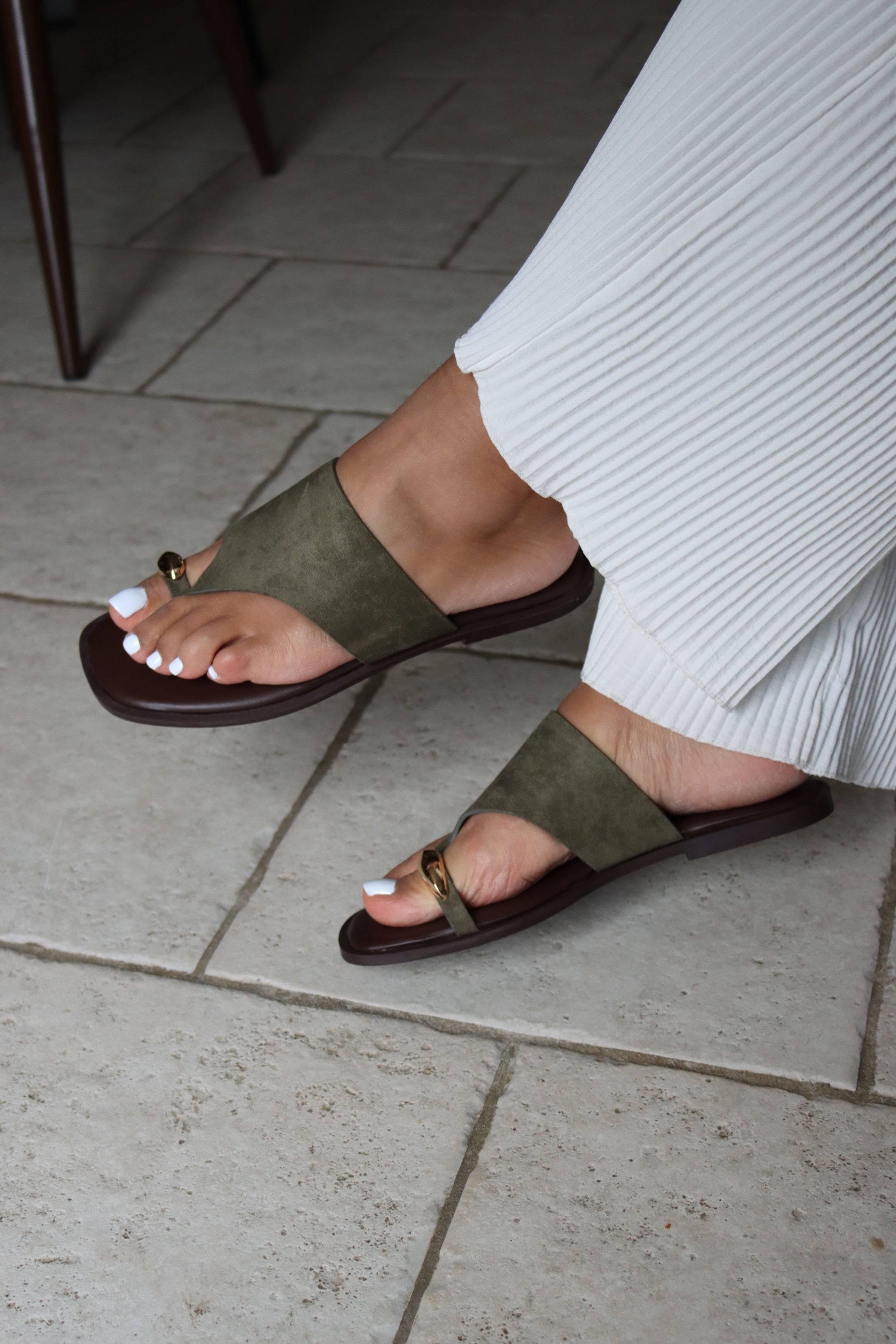 Sandales plates Lyna